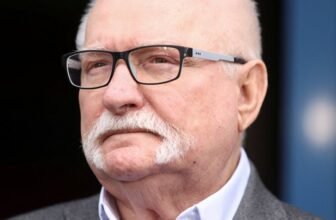 lech walesa